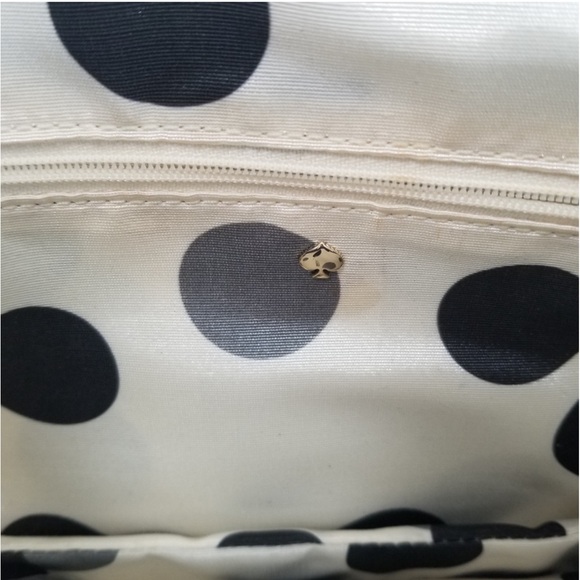 Kate Spade Leather Crossbody with Patent Bow Envelope Crossbody bag - Picture 9 of 11